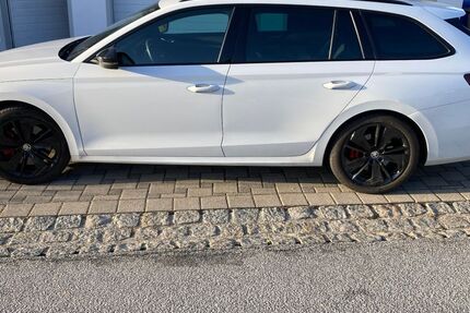 Skoda Octavia 25.000 km 30.400 &euro; Patersdorf 94265