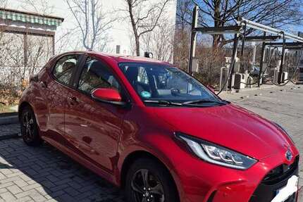 Toyota Yaris 39.000 km 18.990 &euro; Milbertshofen-Am Hart (München) 80807