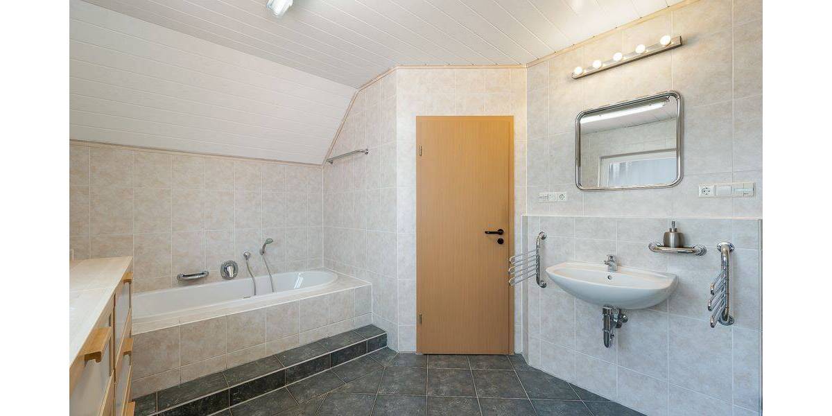 Doppelhaushälfte Groß-Gerau Gerau - 4 Zimmer, 183 m&sup2;, 719.000&euro; | Angebot:26487242