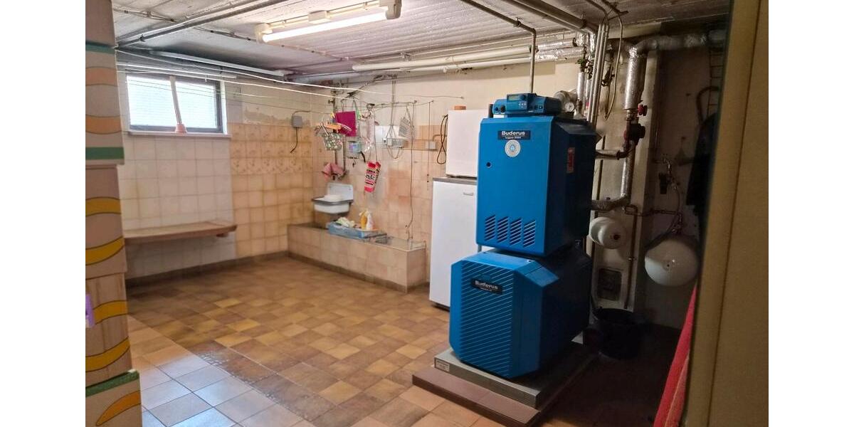 Einfamilienhaus Heusweiler - 7 Zimmer, 160 m&sup2;, 274.000&euro; | Angebot:26985415