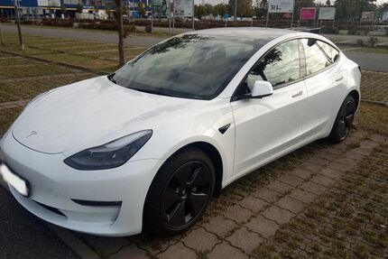 Tesla Model 3 39.000 km 29.500 &euro; Altefähr 18573
