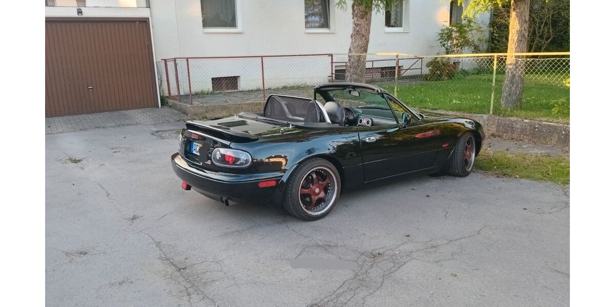 Mazda MX-5 237.000 km 15.000 € AACHEN 52078