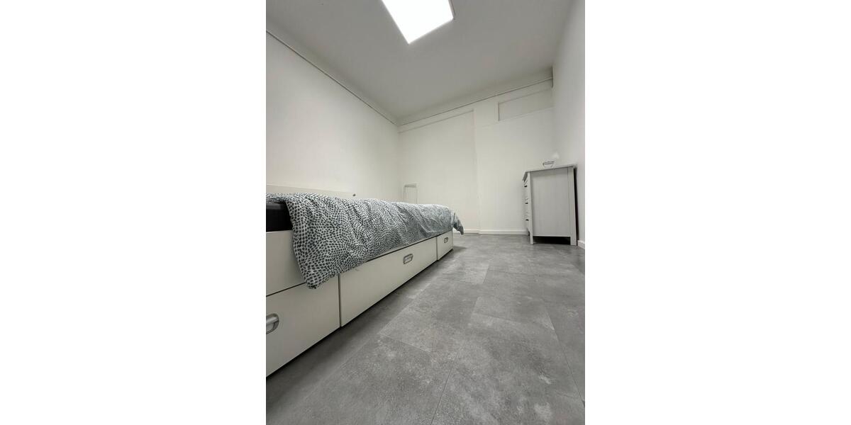 Etagenwohnung Übach-Palenberg Palenberg - 5 Zimmer, 200 m&sup2;, 450&euro; | Angebot:25990070