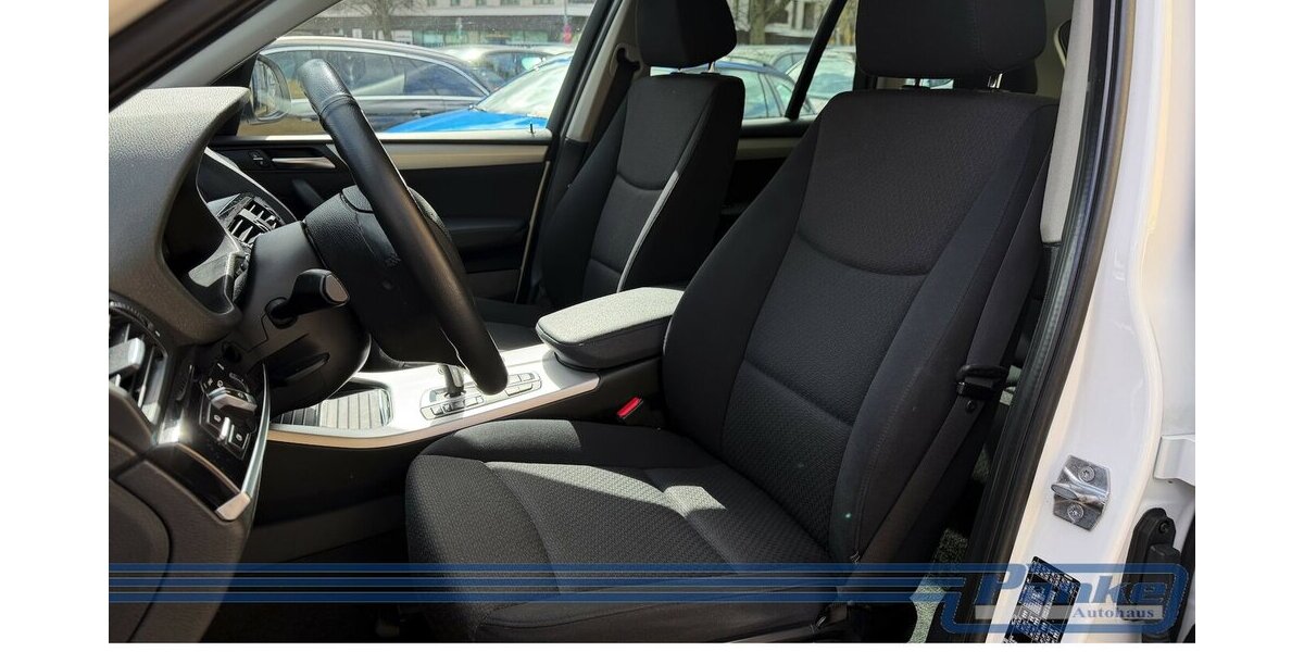 BMW X3 xDrive 30 d Advantage 8G*Pano*NAV*AHK*SHZ* 168.390 km 16.990 &euro; Berlin 13187