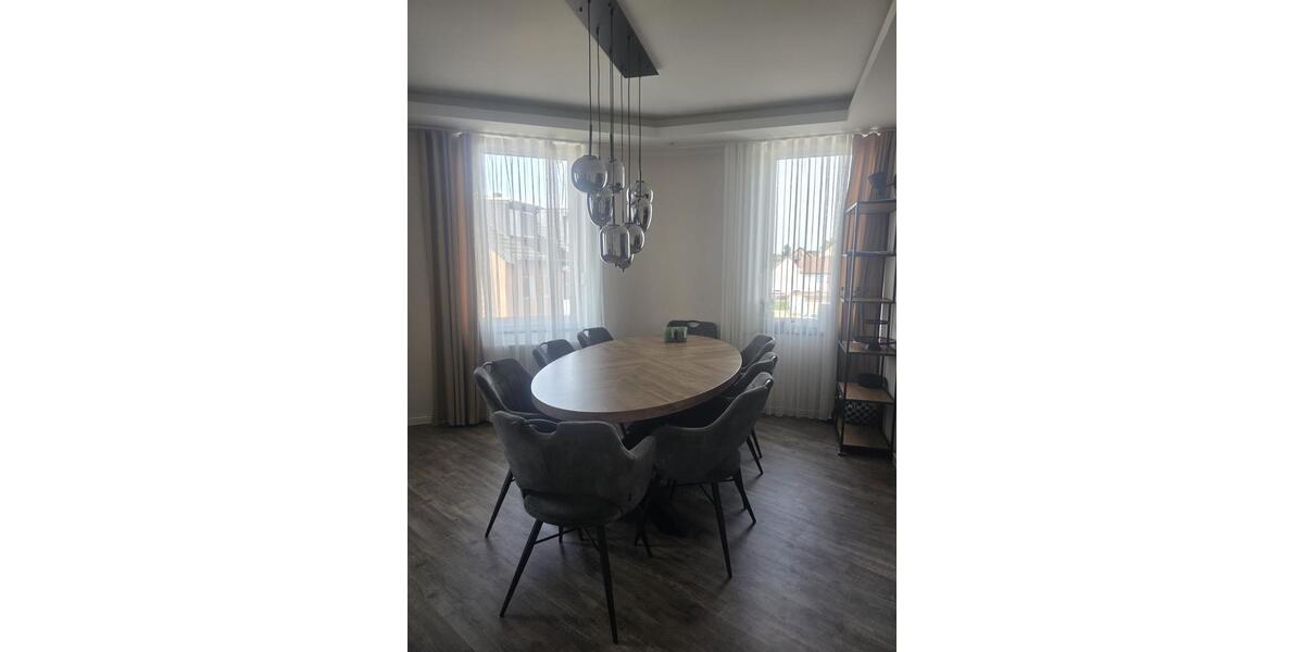 Haus in Grevenbroich 8 zimmer