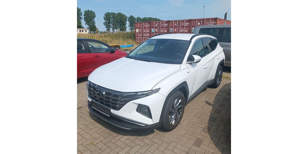 Hyundai TUCSON 58.000 km 22.790 &euro; Neustadt 23730