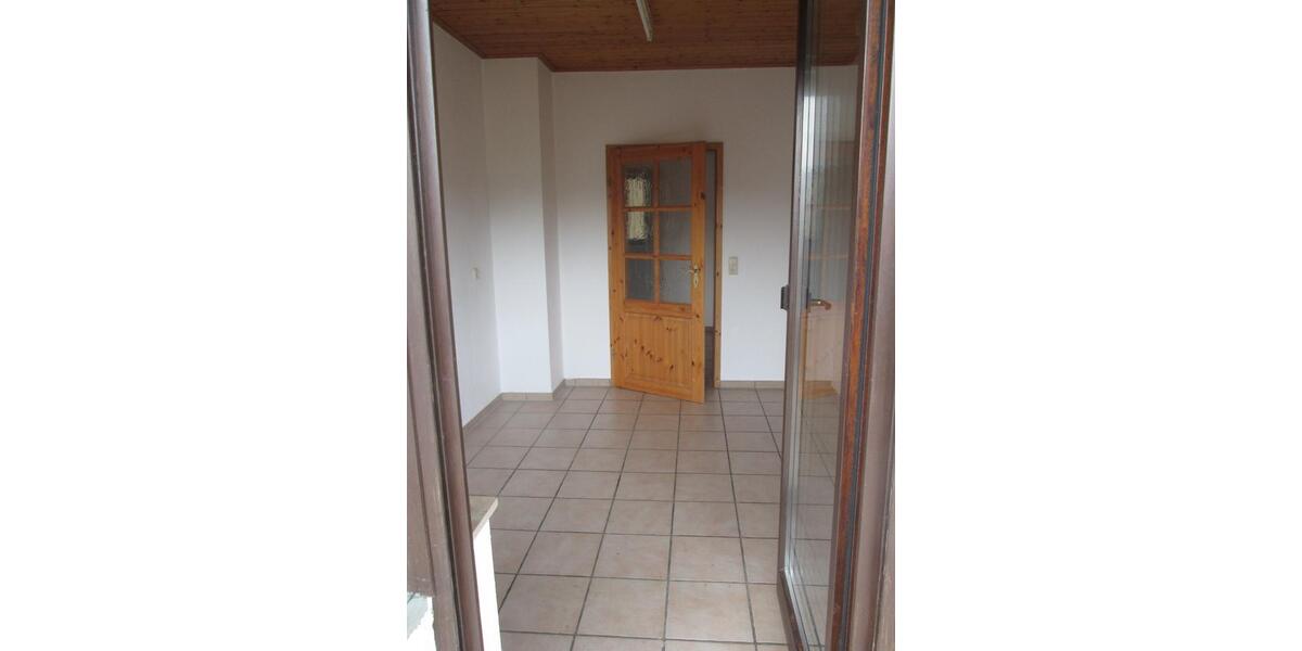 Einfamilienhaus Bettenfeld - 3 Zimmer, 77 m&sup2;, 700&euro; | Angebot:26053265
