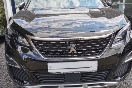 Peugeot 5008 144.000 km 18.900 &euro; Karben 61184