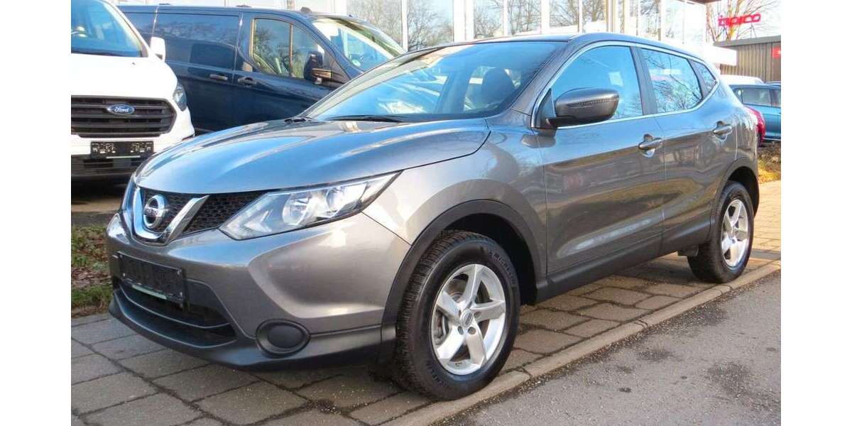 Nissan Qashqai 53.750 km 9.599 &euro; München 81825