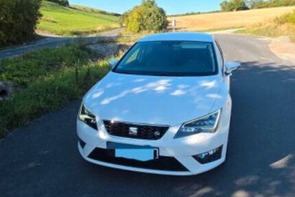 Seat Leon 121.000 km 10.899 € Arnstein 97450