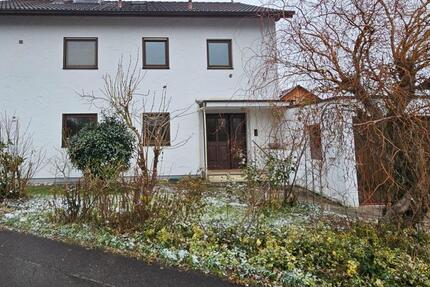 Haus Gammelshausen - 8 Zimmer, 177 m&sup2;, 560.000&euro; | Angebot:26961267