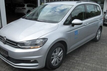 VW Touran 212.780 km 11.988 &euro; Bergkamen 59192