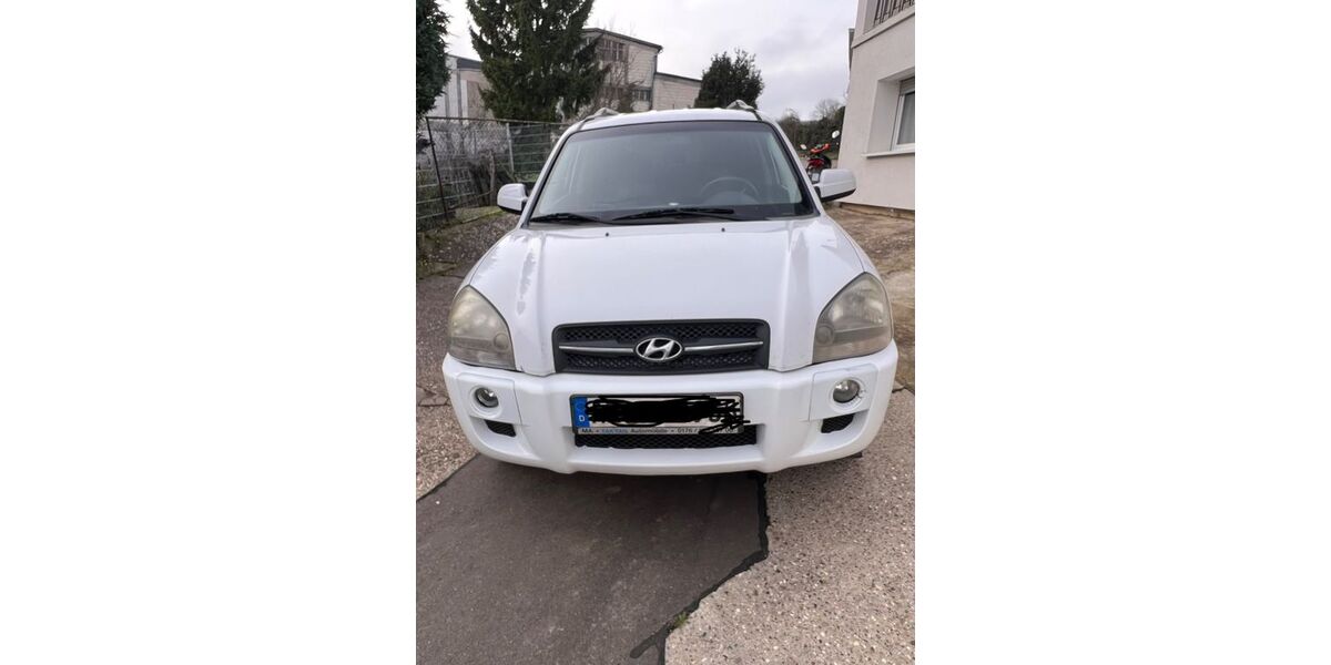 Hyundai TUCSON 218.500 km 2.200 &euro; Mölsheim 67591