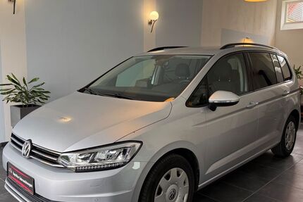 VW Touran 90.377 km 16.990 &euro; Gera 07552