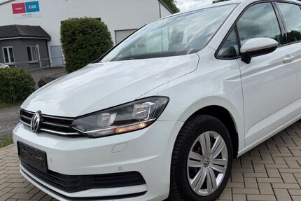 VW Touran 205.000 km 8.990 &euro; Fulda 36043