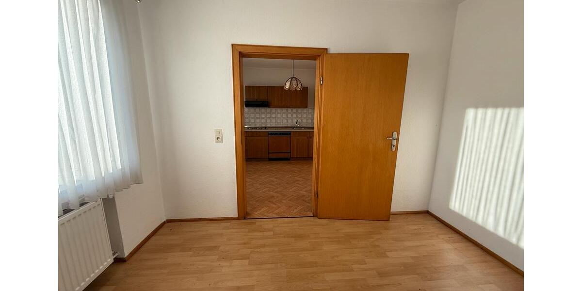 Einfamilienhaus Herford Falkendiek - 8 Zimmer, 170 m&sup2;, 1.500&euro; | Angebot:25352186