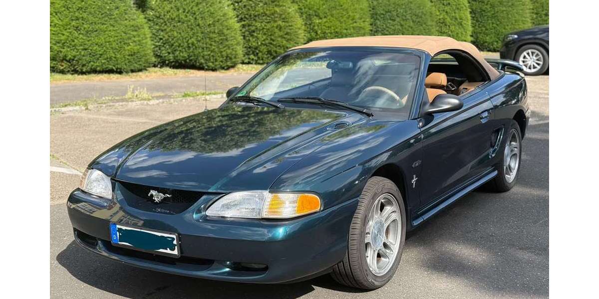 Ford Mustang 82.000 km 9.900 &euro; Bonn 53177