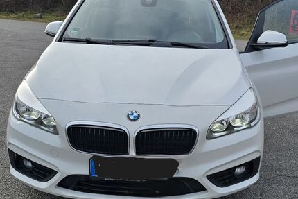 BMW 218 Active Tourer 94.000 km 9.900 &euro; Regensburg 93055