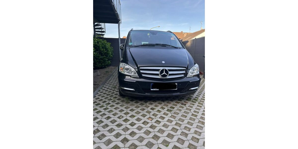 Mercedes-Benz Viano 185.000 km 27.500 &euro; Duisburg 47199