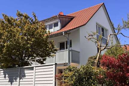 Haus Kirchzarten - 6 Zimmer, 145 m&sup2;, 1.150.000&euro; | Angebot:26326934