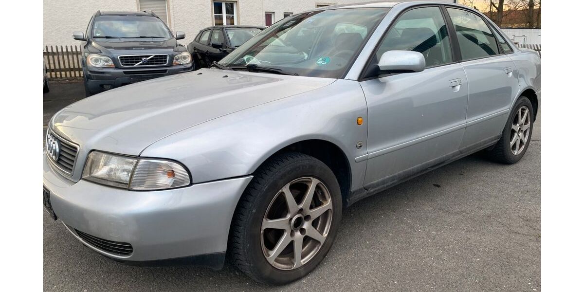 Audi A4 262.110 km 550 &euro; Lichtenfels 96215