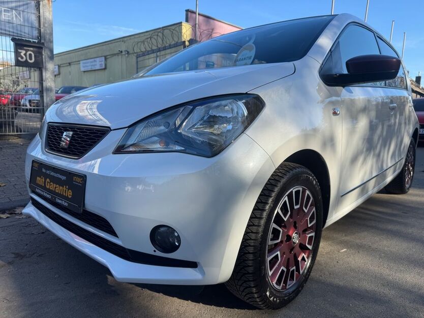 Seat Mii 63.749 km 8.690 € Essen - Borbeck 45355