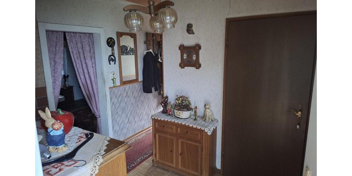 Einfamilienhaus Saarwellingen - 4 Zimmer, 93 m&sup2;, 110.000&euro; | Angebot:26739303