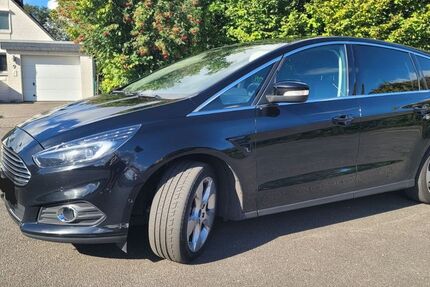 Ford S-Max 213.000 km 8.500 &euro; Henstedt-Ulzburg 24558