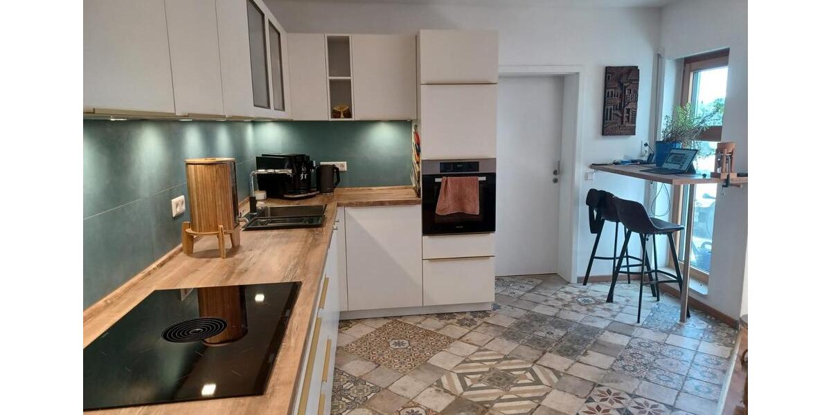 Maisonettenwohnung Hüttlingen - 7.5 Zimmer, 136 m&sup2;, 350.000&euro; | Angebot:25249821