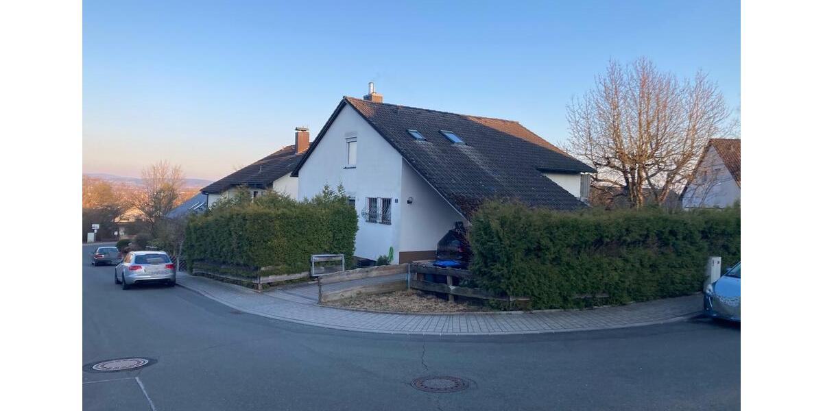 Einfamilienhaus Bayreuth Meyernberg - 8 Zimmer, 165 m&sup2;, 560.000&euro; | Angebot:27109965