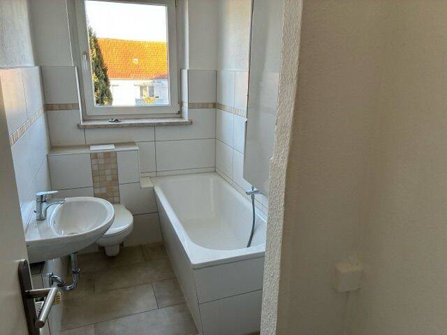 Etagenwohnung Naumburg (Saale) Bad Kösen - 2 Zimmer, 45 m&sup2;, 307&euro; | Angebot:26378342