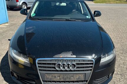 Audi A4 270.122 km 2.900 &euro; Husum 25813