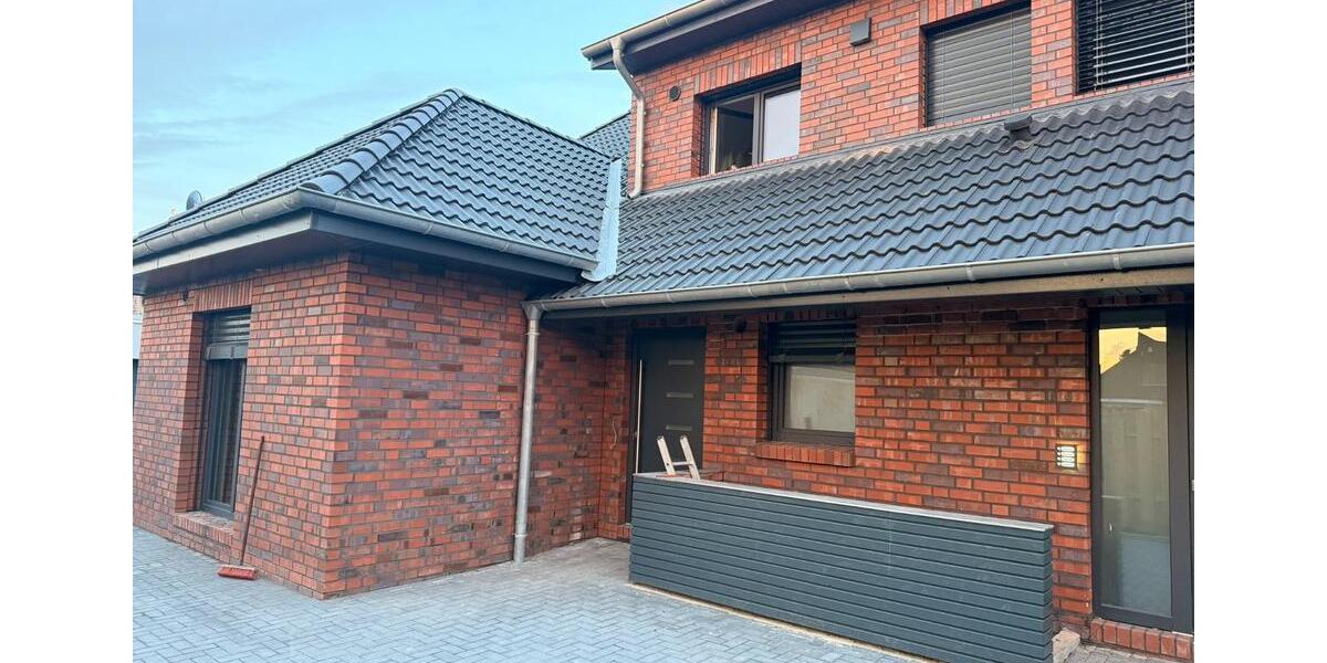 Erdgeschoßwohnung Oldenburg Drielaker-Moor - 3 Zimmer, 94 m&sup2;, 1.400&euro; | Angebot:25567946