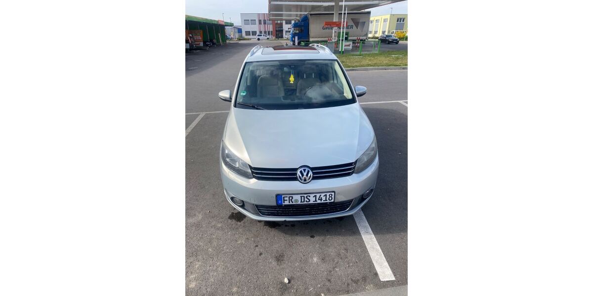 VW Touran 269.000 km 5.700 &euro; Neuenburg am Rhein 79395