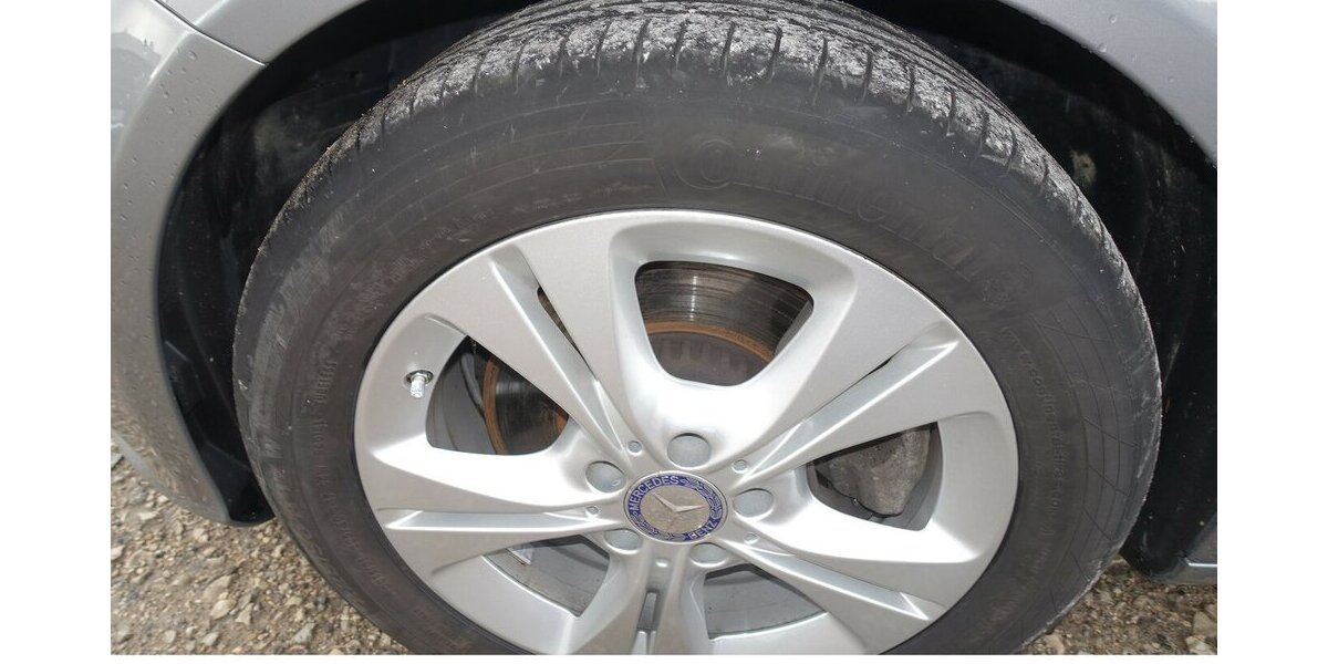 Mercedes-Benz C 250 Lim. 4Matic BlueTEC / d Distr. LED Burmester 175.800 km 18.950 &euro; Neumarkt/OPf 92318