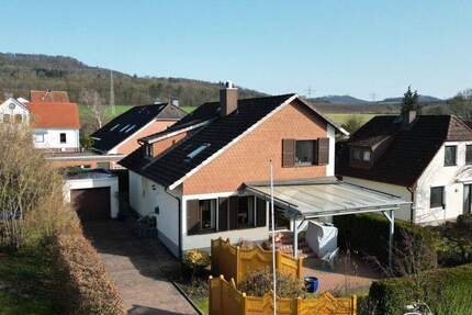 Haus Hameln / Hastenbeck Hastenbeck - 6 Zimmer, 140 m&sup2;, 299.000&euro; | Angebot:25424850