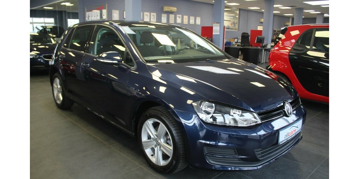 VW Golf 1.2 TSI BMT Comfortline Panorama 5-Türig 53.282 km 11.480 € Euskirchen 53881