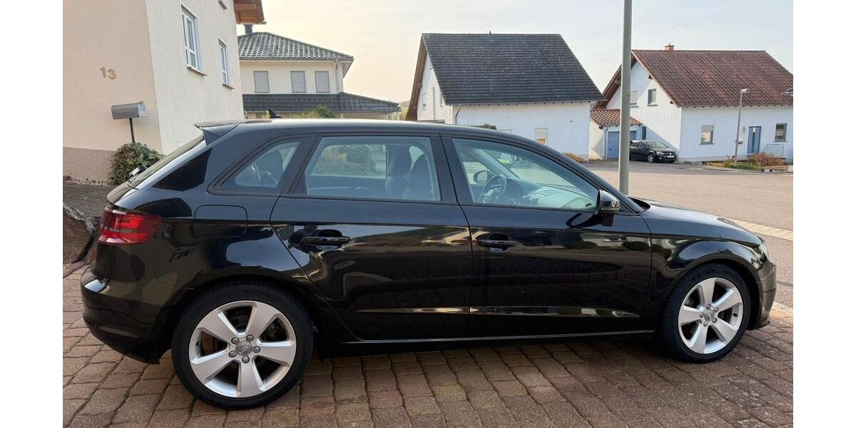 Audi A3 185.310 km 8.500 &euro; Beckingen 66701