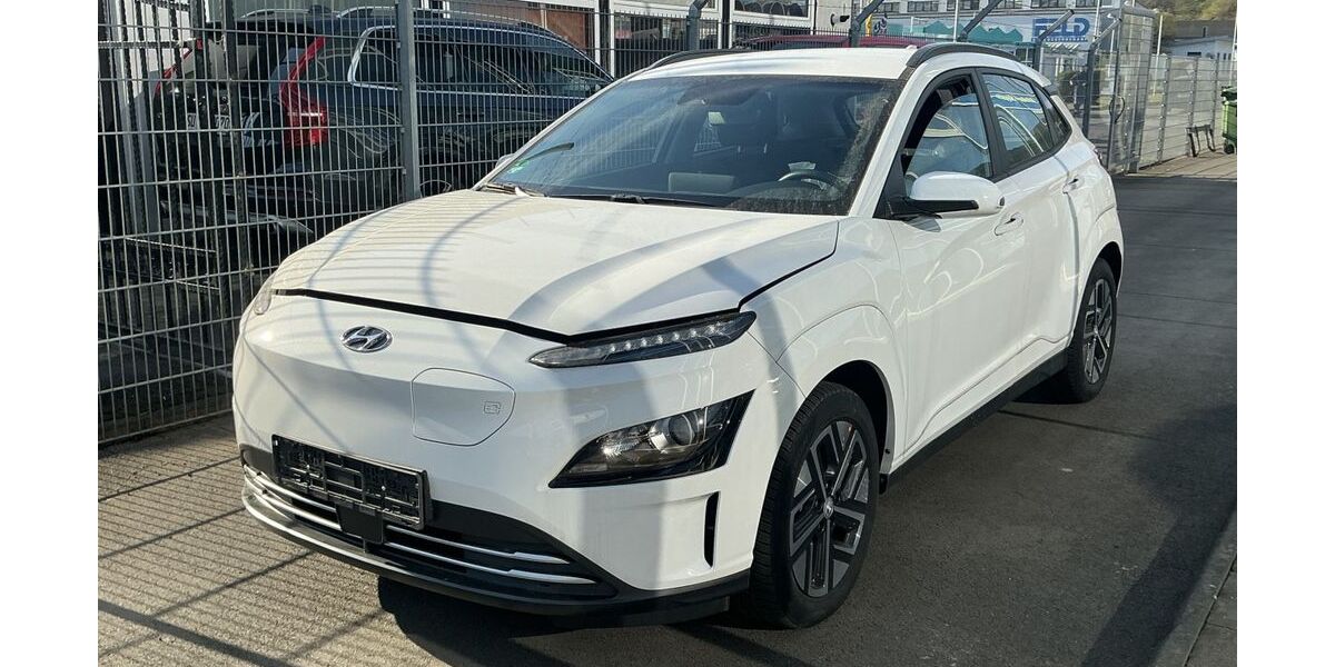 Hyundai KONA 26.007 km 17.000 &euro; Eitorf 53783