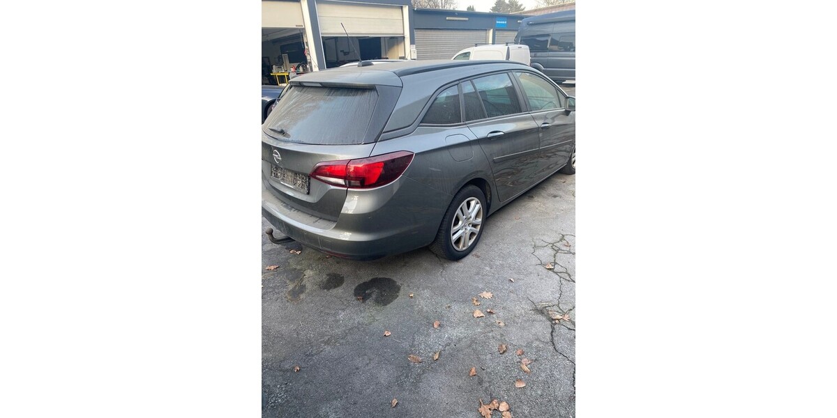 Opel Astra K Edition.Sports 1.5CDTI.NAVI.TEMPOMAT. 122.000 km 4.500 &euro; Hilden 40721