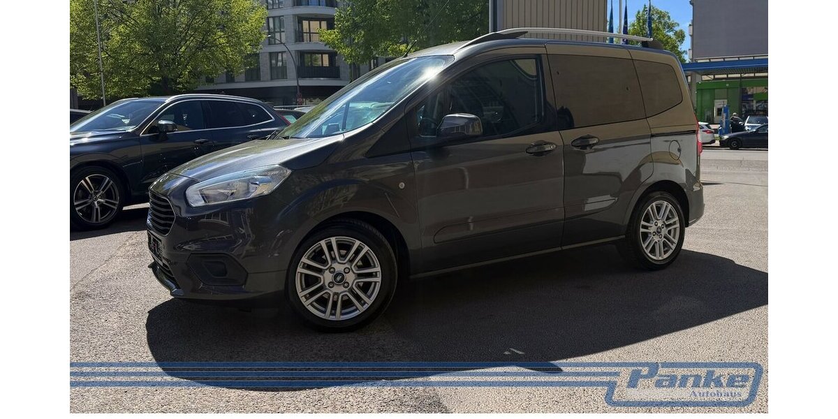 Ford Tourneo Courier Titanium*1-Hand*SHZ*AppLink*USB* 94.810 km 10.600 &euro; Berlin 13187