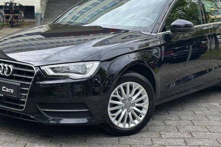 Audi A3 122.500 km 12.900 € München 81677