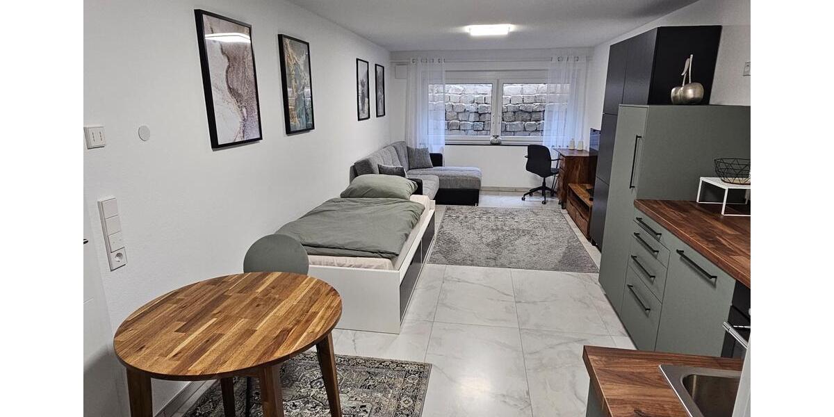 Etagenwohnung Backnang - 1 Zimmer, 32 m&sup2;, 650&euro; | Angebot:26162911