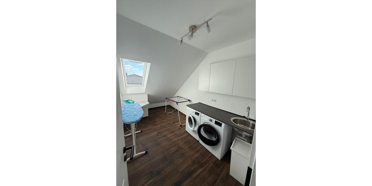 Einfamilienhaus Wahrenholz - 7 Zimmer, 251 m&sup2;, 749.000&euro; | Angebot:26491038