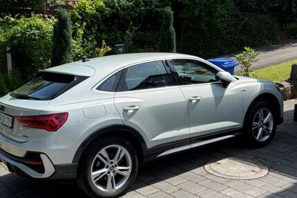 Audi Q3 90.000 km 28.800 € Sailauf 63877