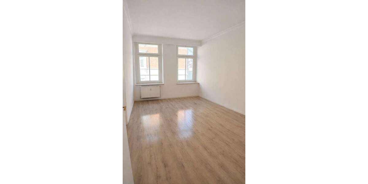 Etagenwohnung Zeitz - 2 Zimmer, 60 m&sup2;, 480&euro; | Angebot:25541723