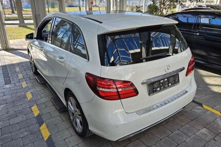 Mercedes B 180