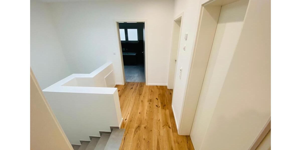 Reihenhaus Wathlingen - 4 Zimmer, 145 m&sup2;, 1.350&euro; | Angebot:26396271