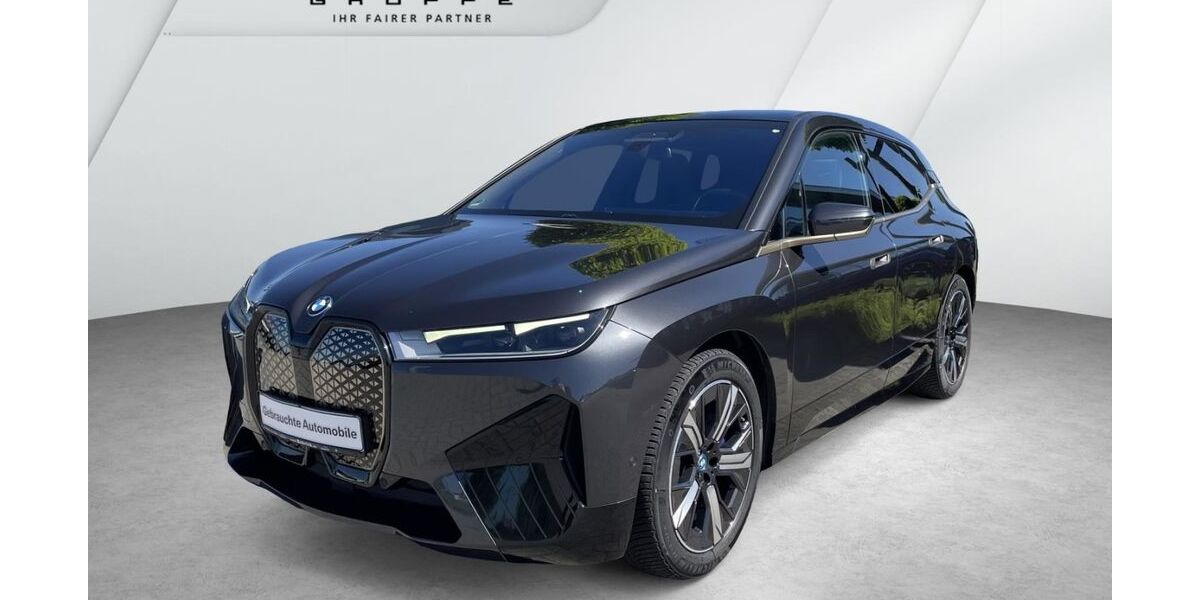 BMW iX 53.326 km 41.920 &euro; Bremerhaven 27572