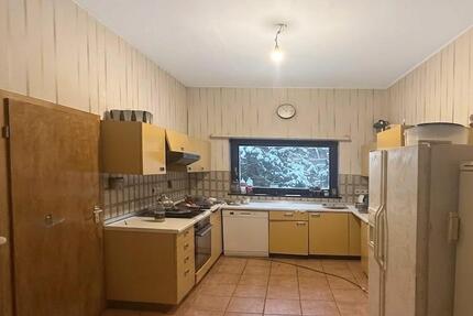 Haus Hambühren - 6 Zimmer, 160 m&sup2;, 1.390&euro; | Angebot:26423450
